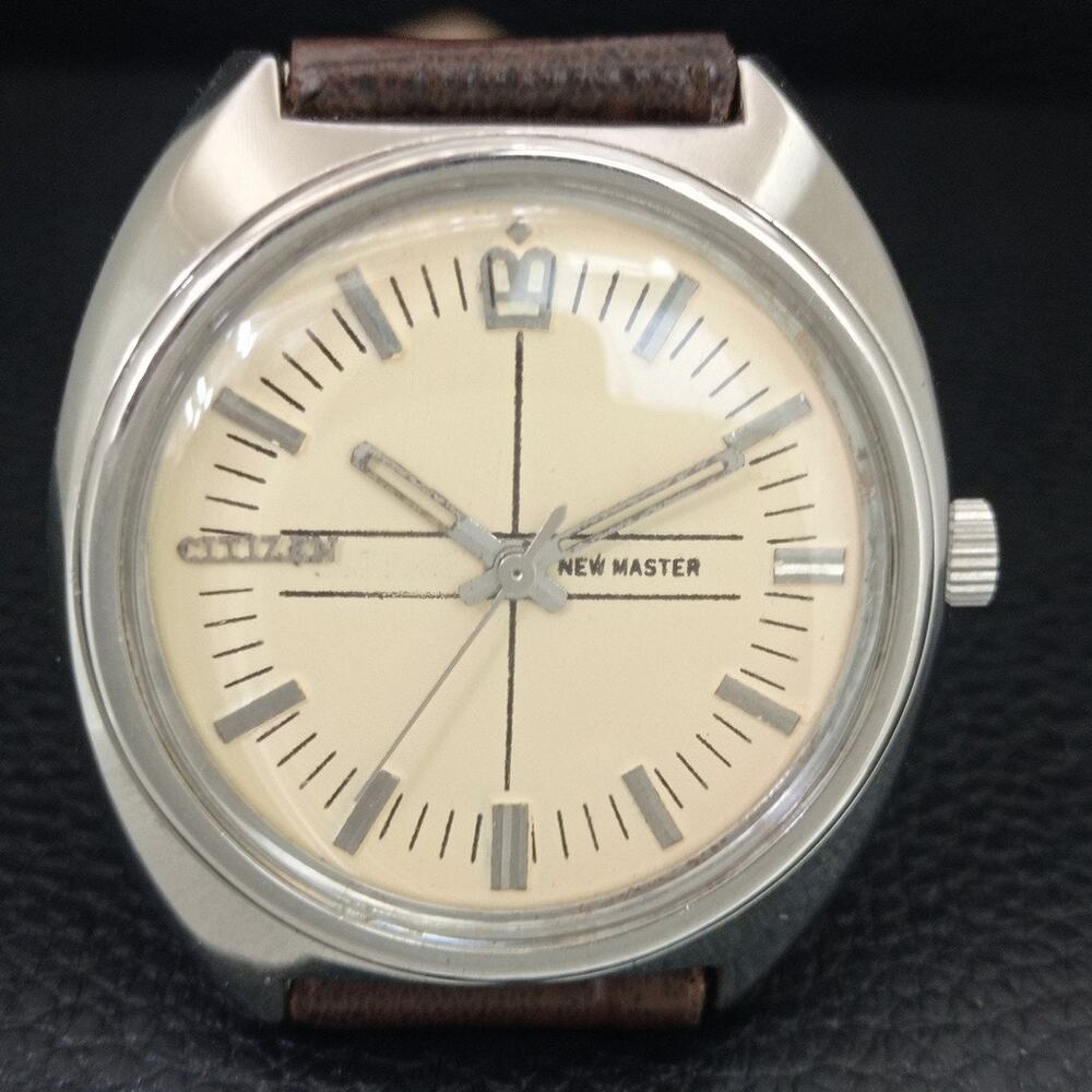 Vintage 1983 Citizen Manual Wound Mens Silver Watch & Silver Accents - Picture 4 of 9
